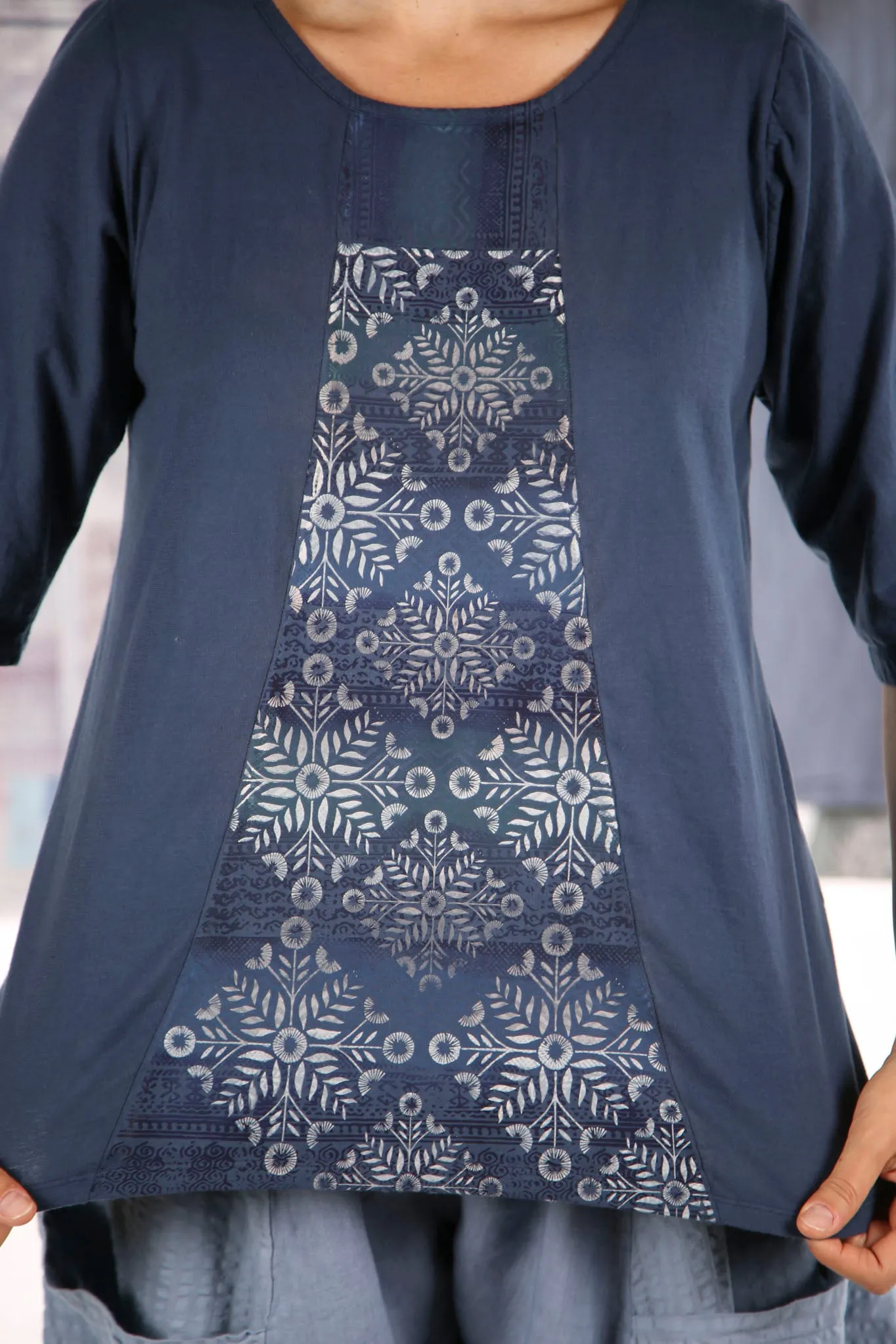 1207 Sunny Day Top Indigo-P