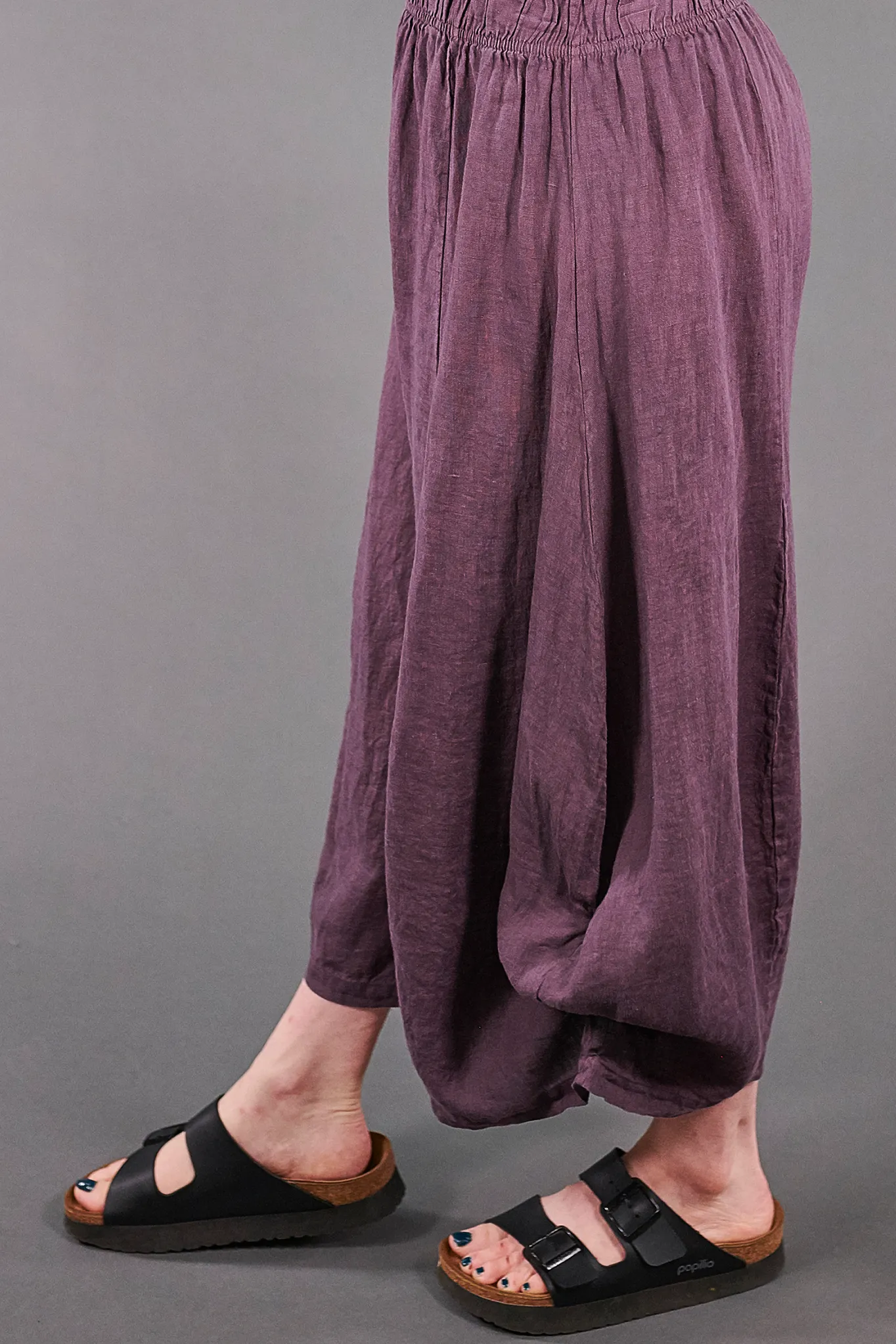3296 Crop Linen Billow-Clove-U