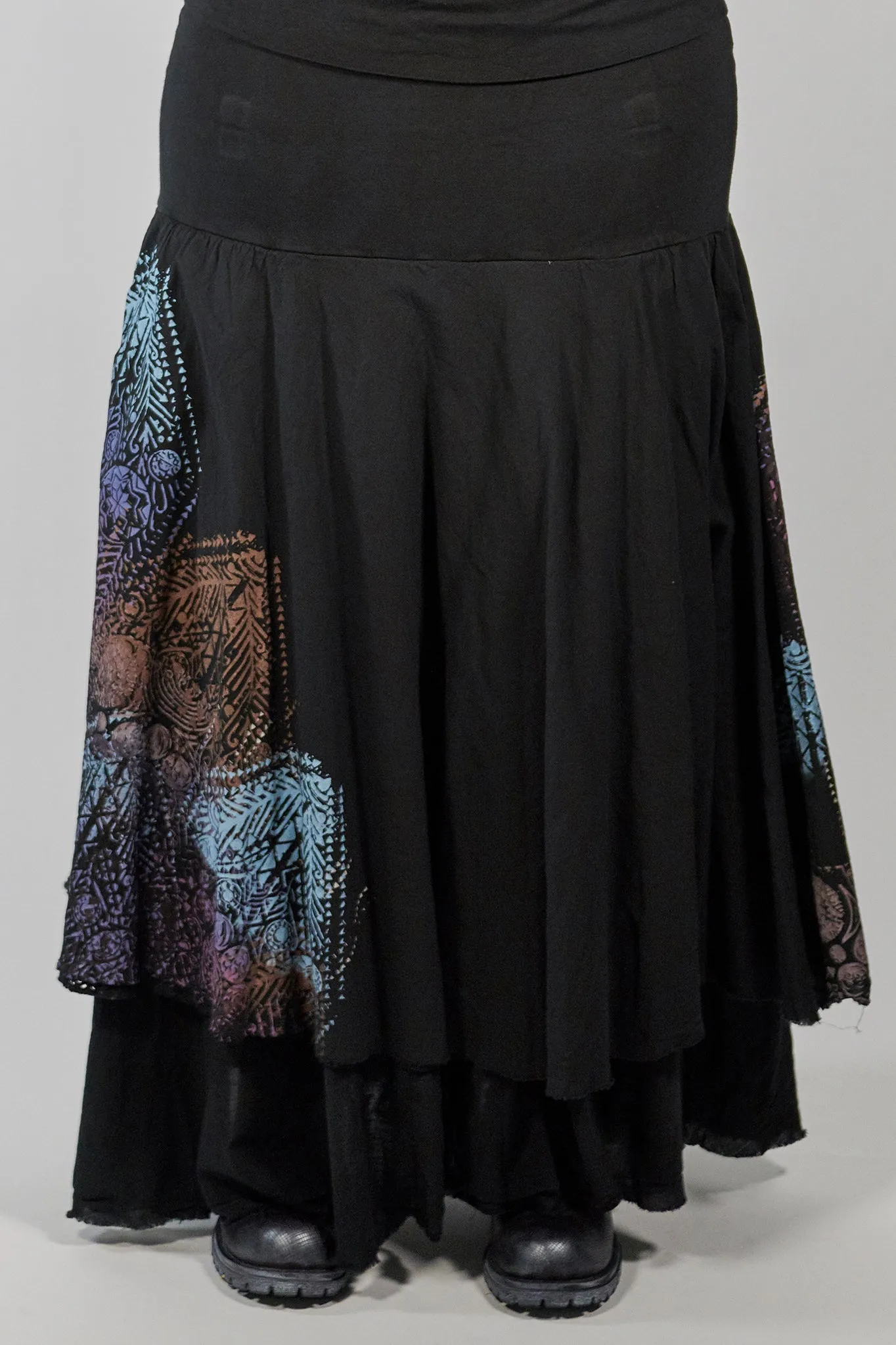 4113 Trilogy Skirt Black Hand Printed-P