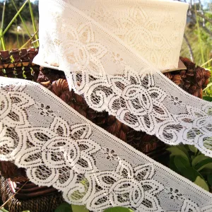 Big Flower Wide Flat Lace - Light Beige 3⅞" wide