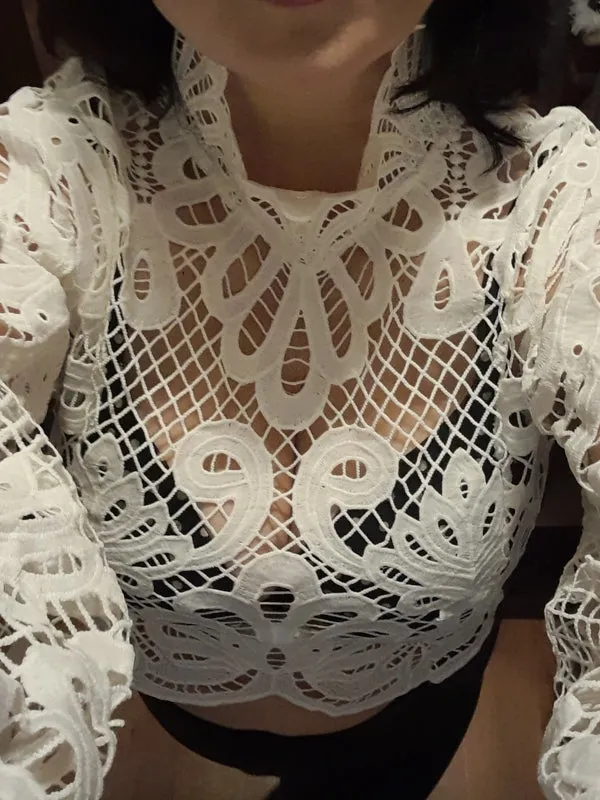 Elegant Lantern Short Blouse Sexy Lace Hollow Top