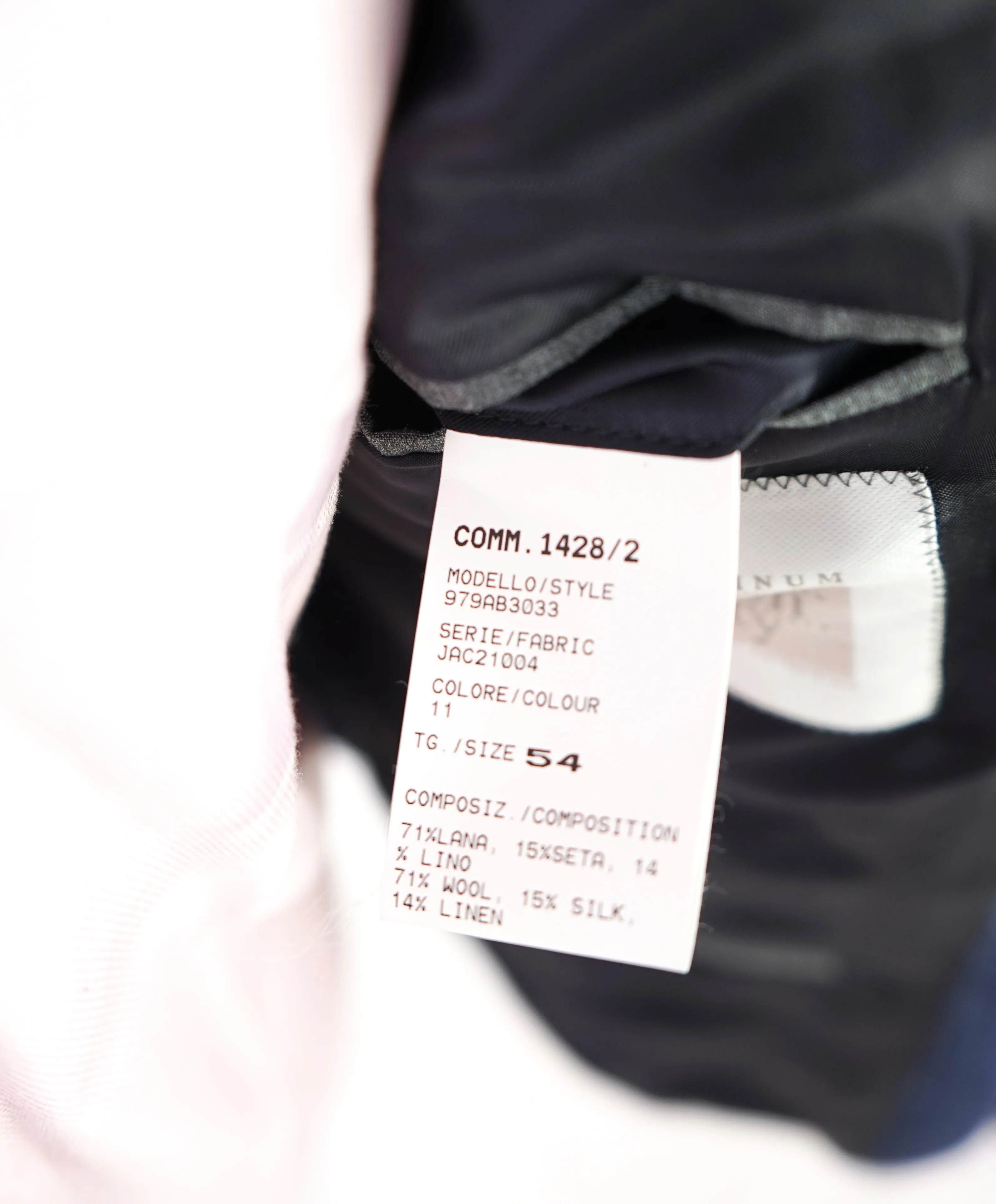 ELEVENTY - "PLATINUM" Hand Made Double Breasted Blue SILK/LINEN Suit - 44R