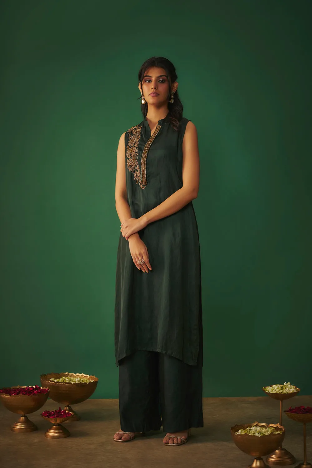 Emerald Green Kurta Pant Set With Copper Gold Embroidery
