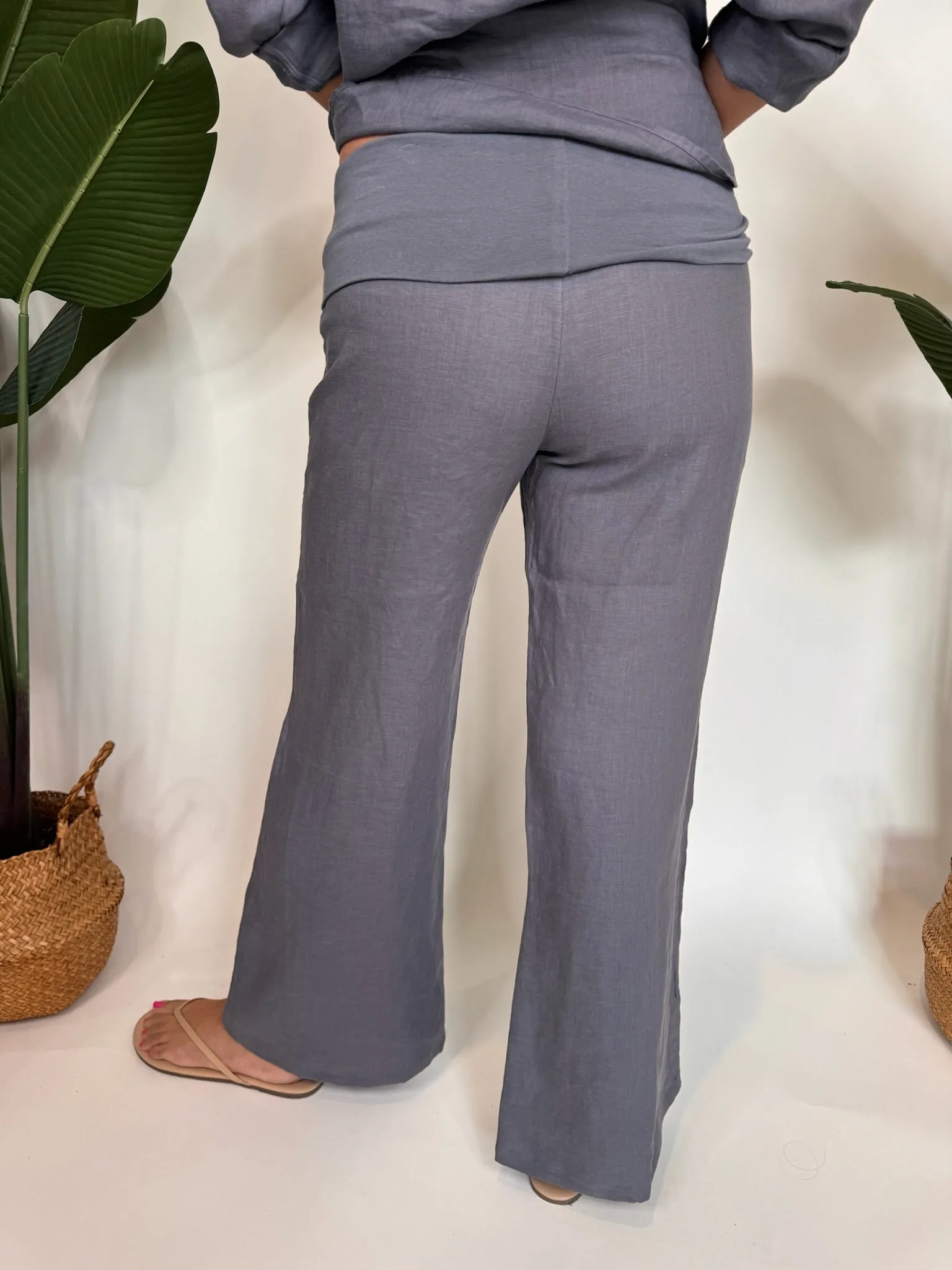 Fresh Laundry Foldover Linen Pant