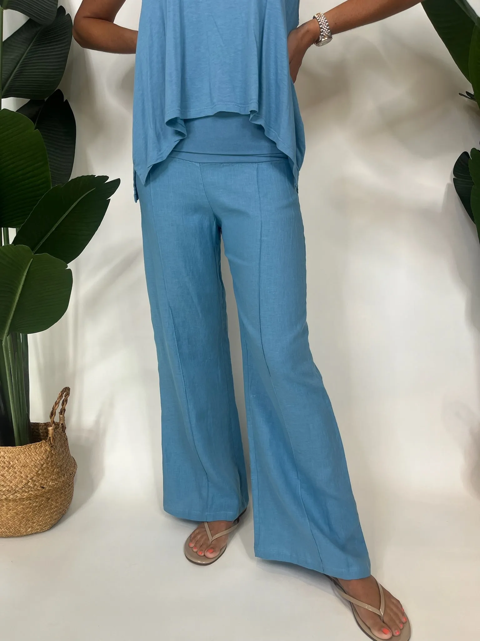 Fresh Laundry Foldover Linen Pant