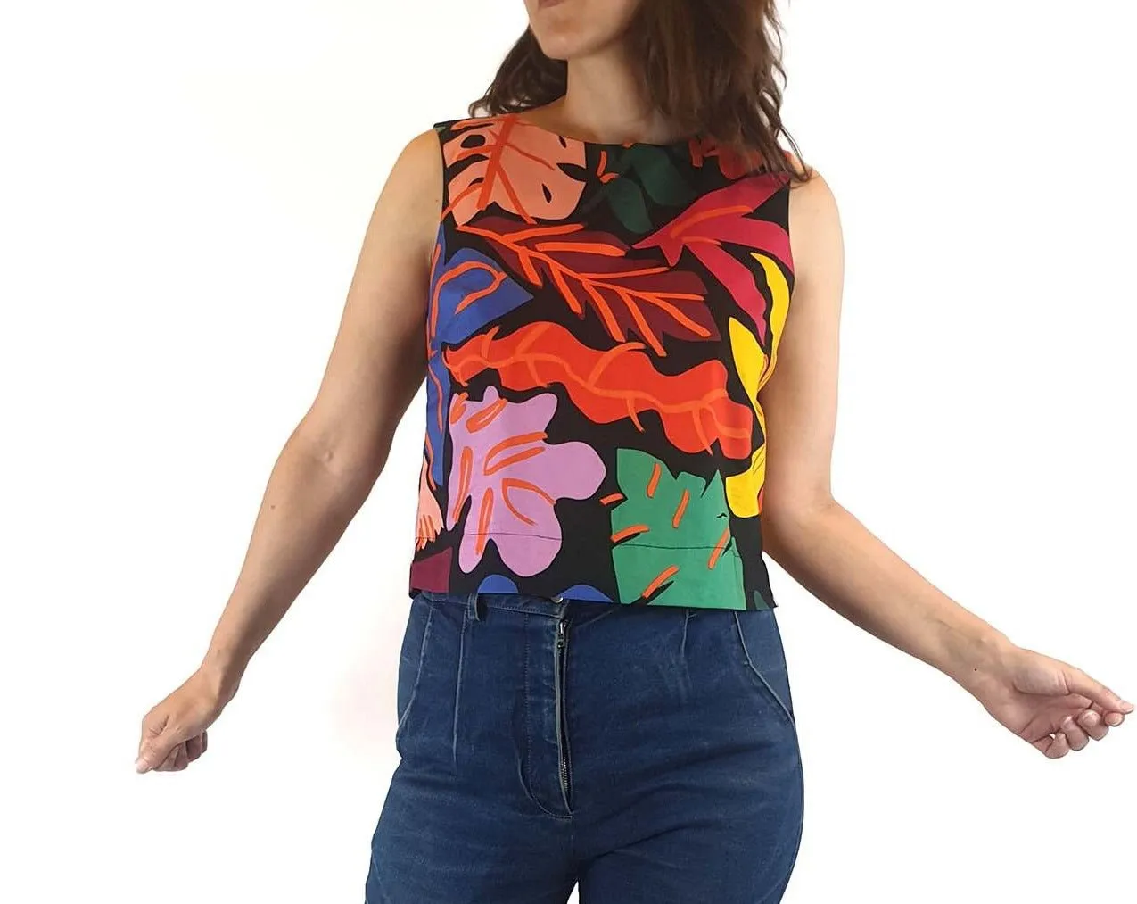 Gorman cropped floral print sleeveless pleated top size 8