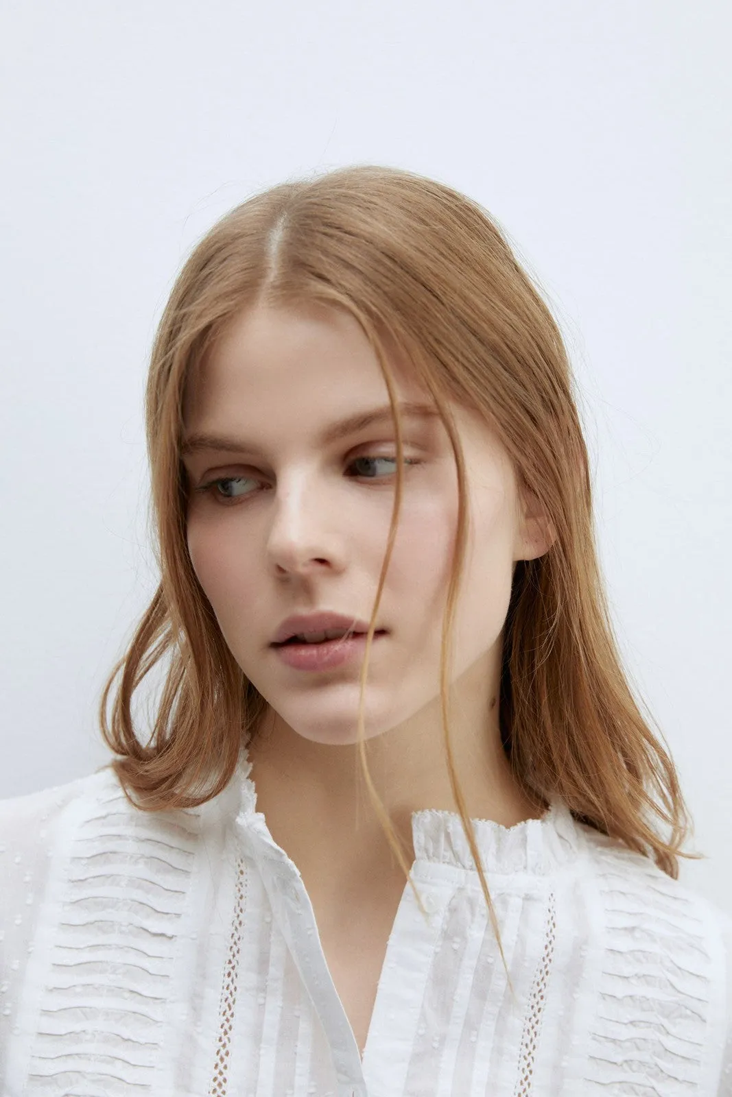 Lace plumetis shirt - White