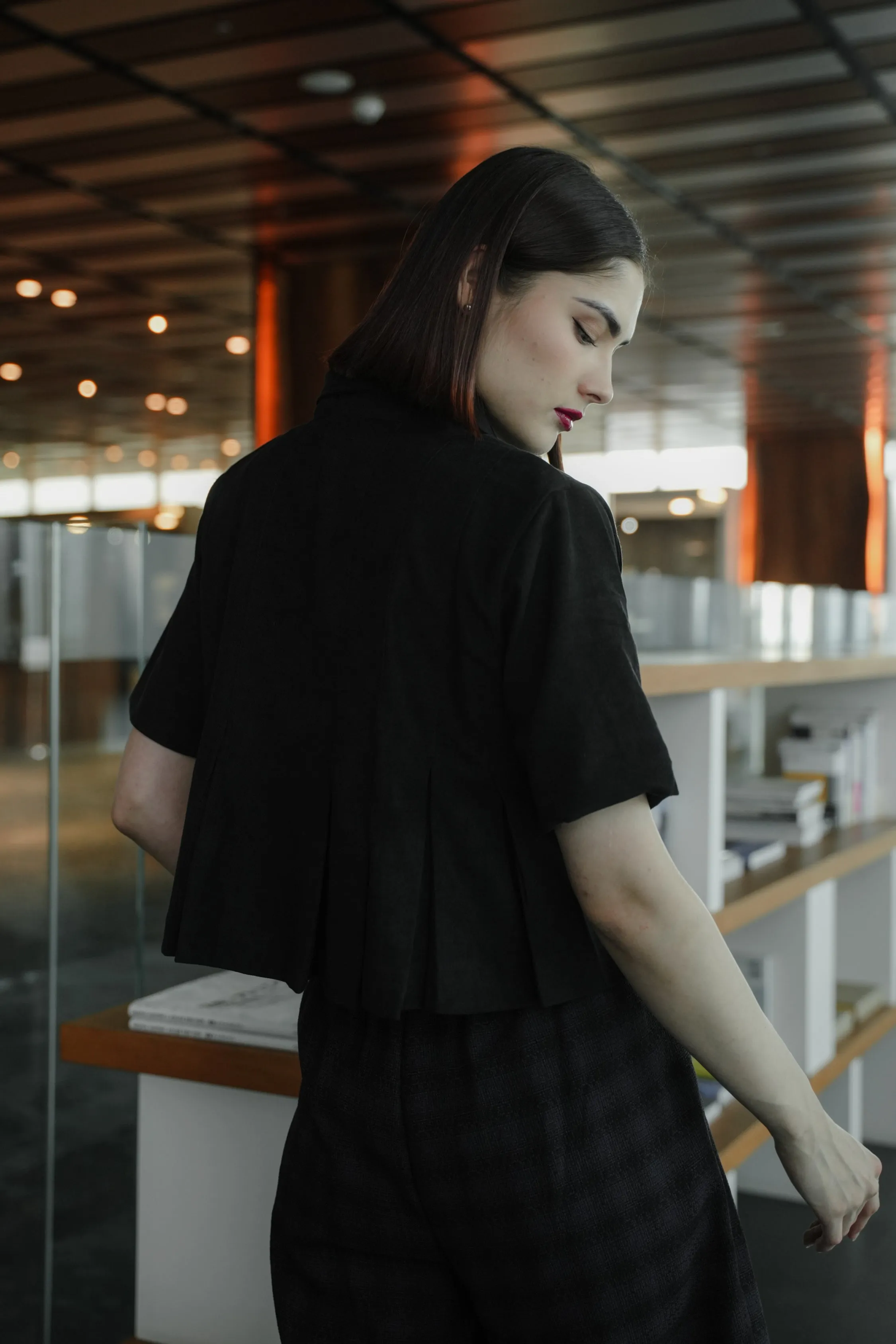 MAMEYA TOP IN LONG BLACK