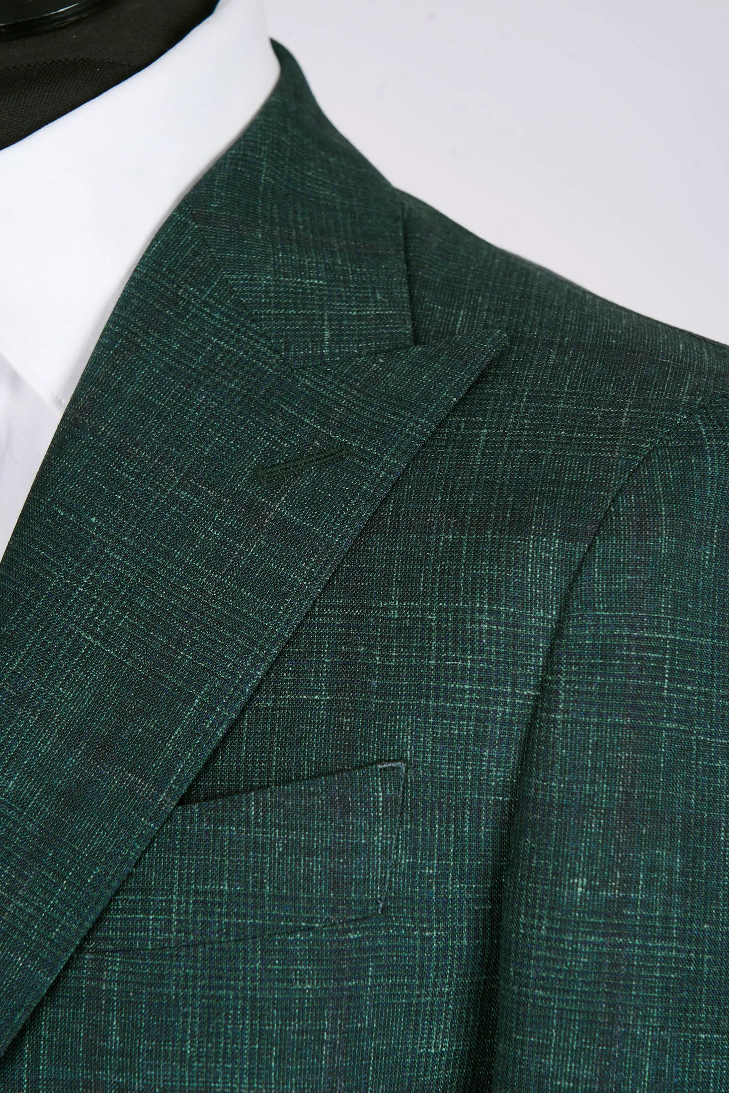 New SUITREVIEW Elmhurst Green Glen Check Wool, Silk and Linen Suit - Size 38R (Other Sizes Made To Order)