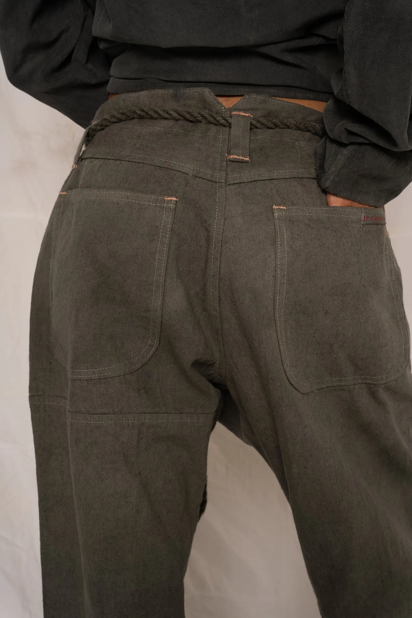 P65 Farmer Pleated Pants Linen/Organic Cotton Uneven Dye Swiss Army
