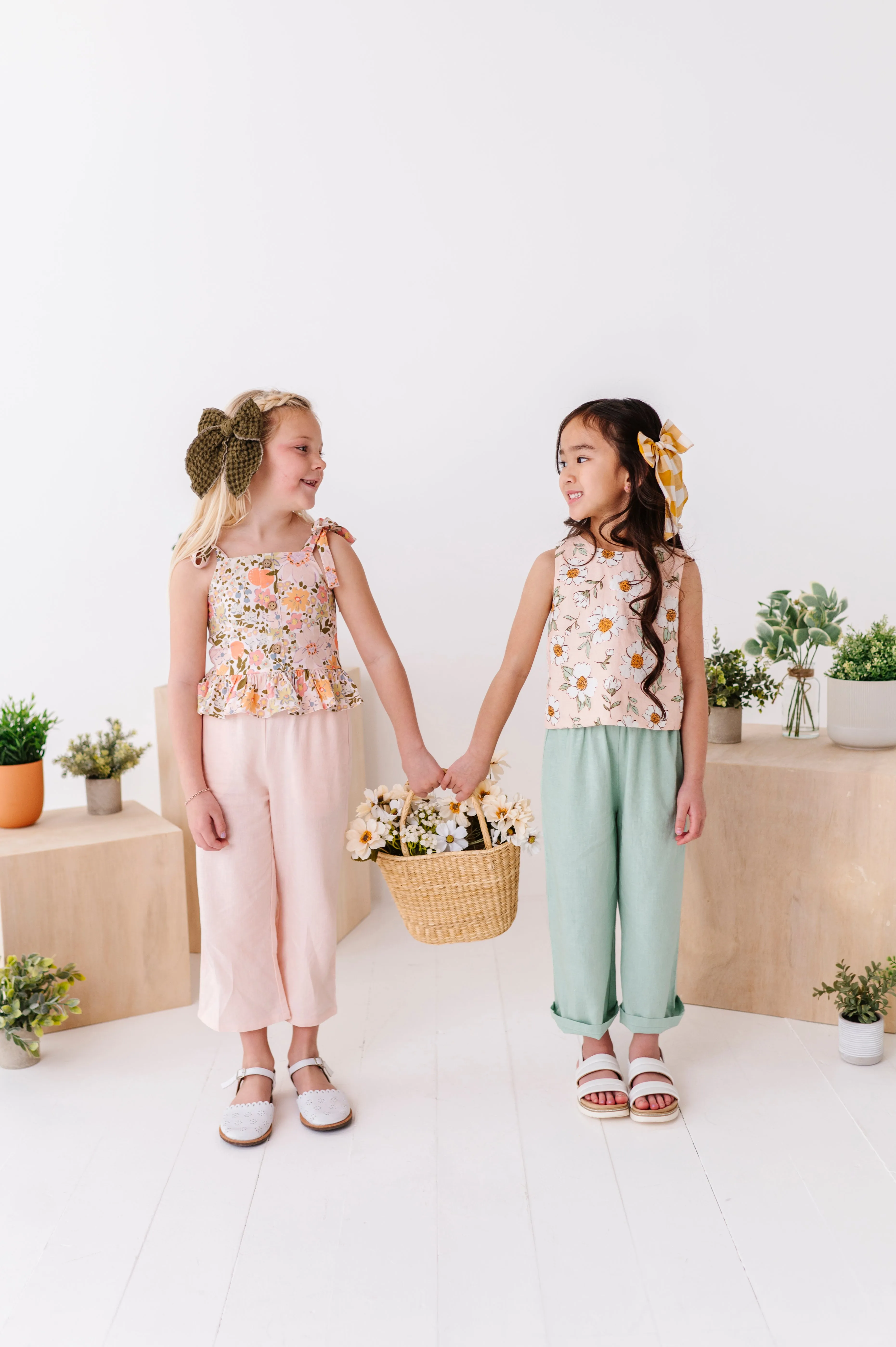 Peachy Peonies | Tie-Back   Crop Pants Set