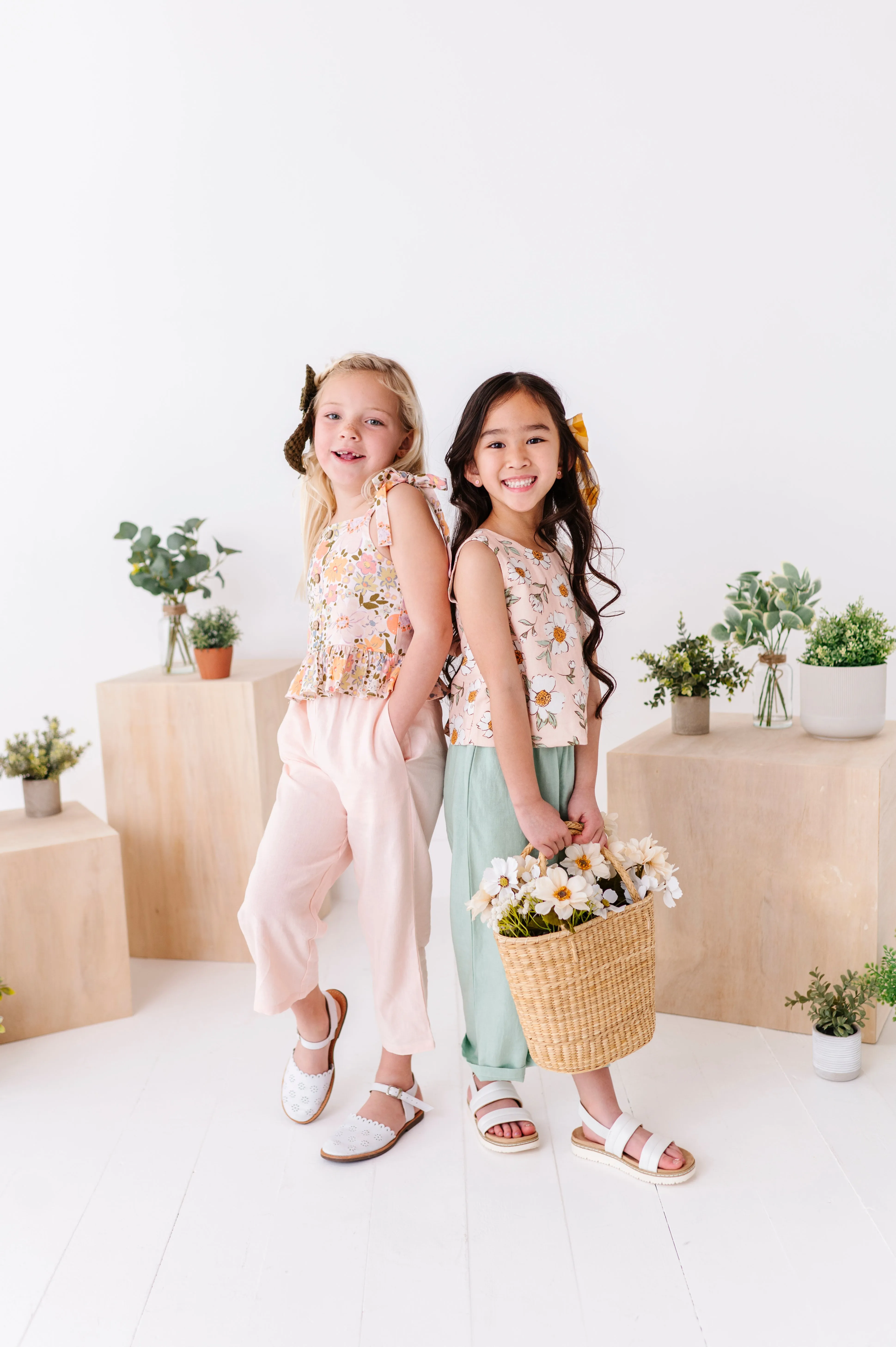 Peachy Peonies | Tie-Back   Crop Pants Set