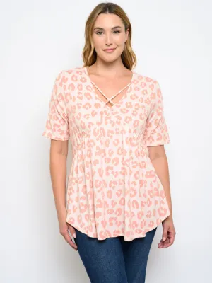 PLUS SIZE SHORT SLEEVE ANIMAL PRINT TOP