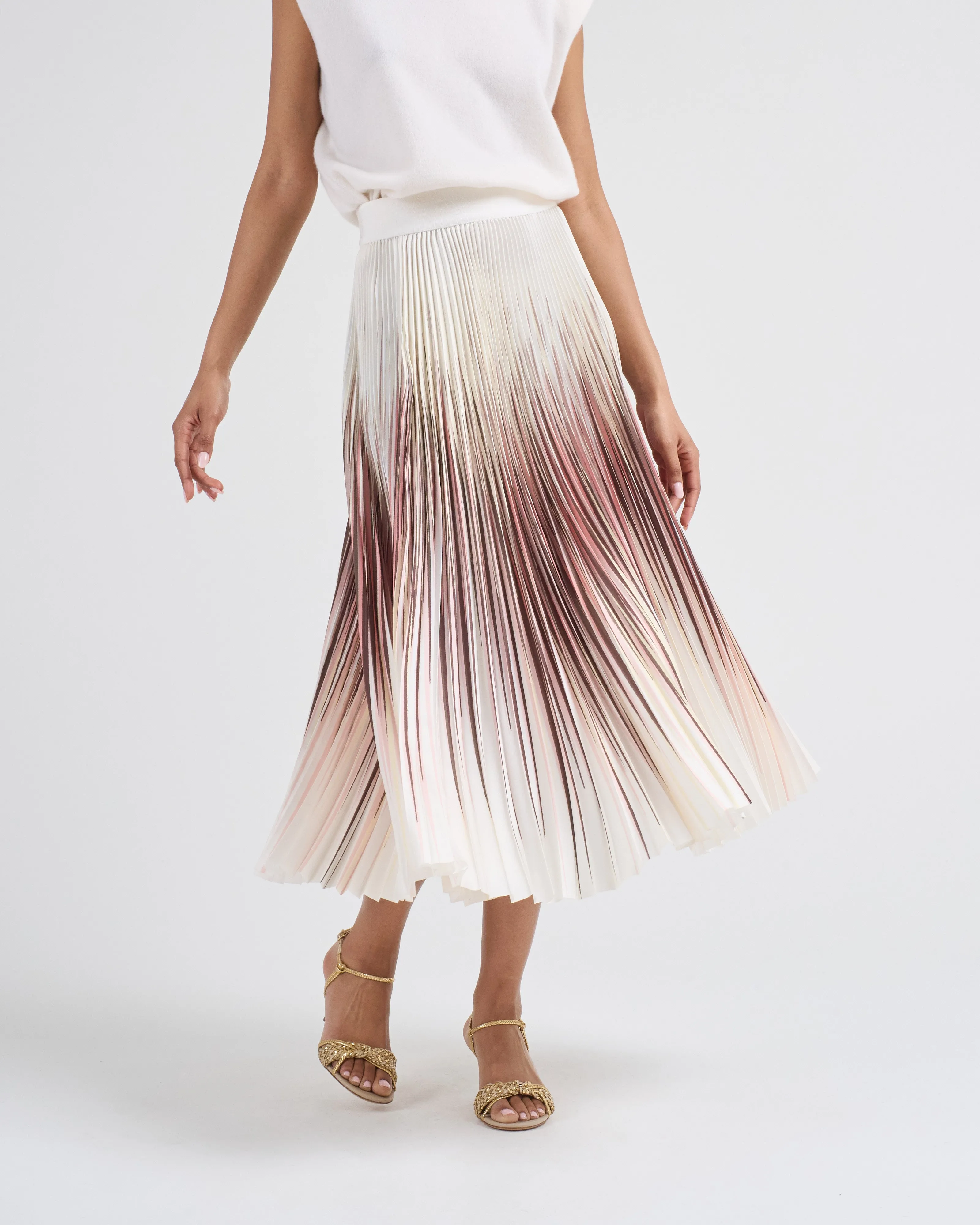printed pleated skirt