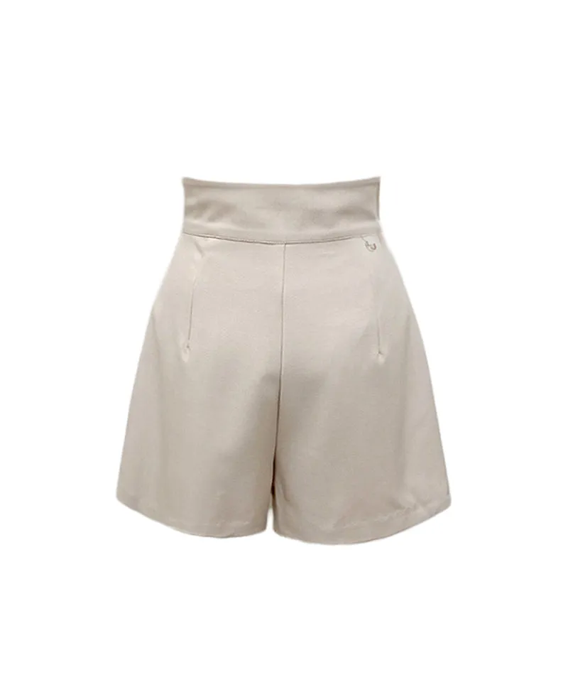 Q.C PLAY: Uneven Pleated Skirt Shorts - 3 Colors