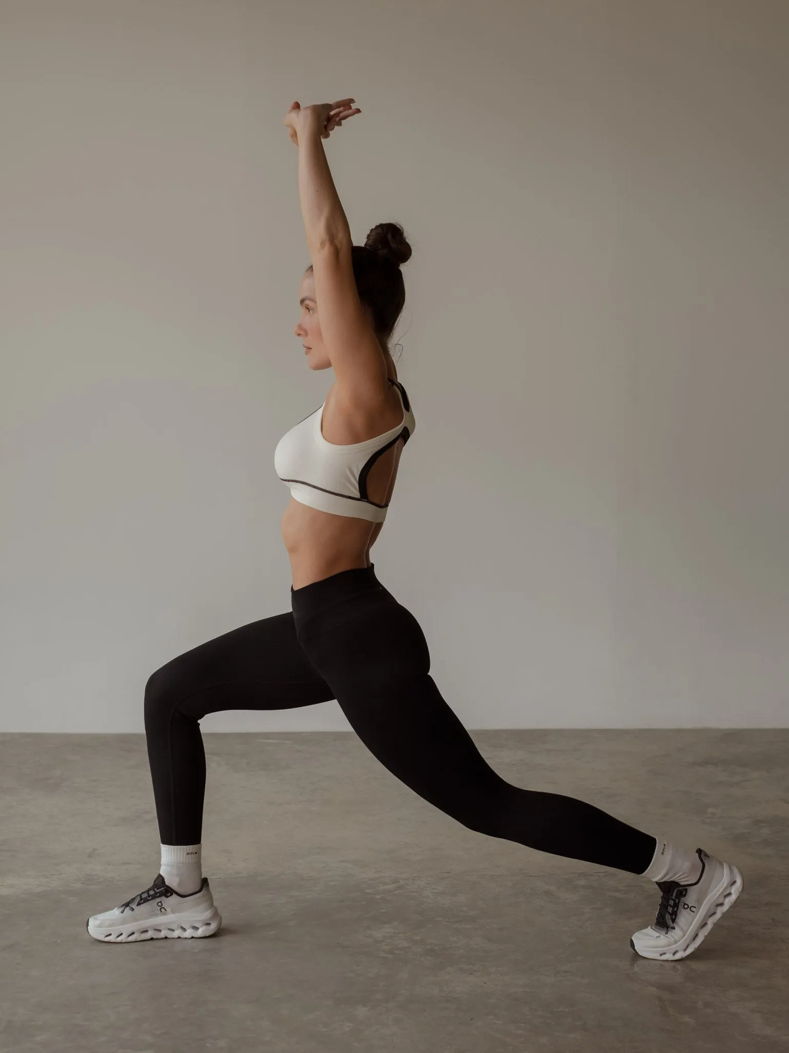 SHAPE SEAMLESS LEGGINGS - PLUS BLACK