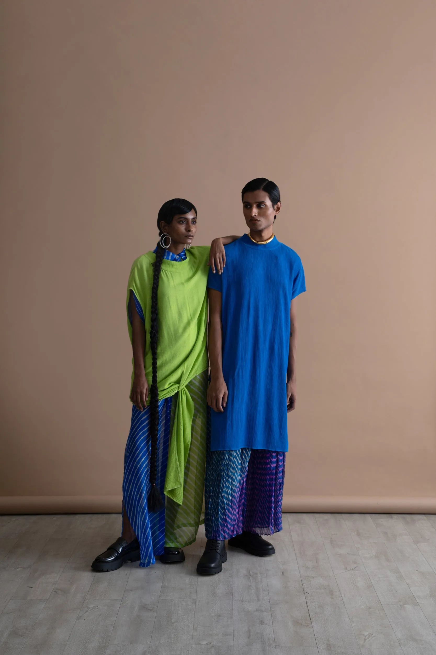 Summer Top Knot Crinkled Cotton Fashion Edit Kai-16 Urvashi Kaur