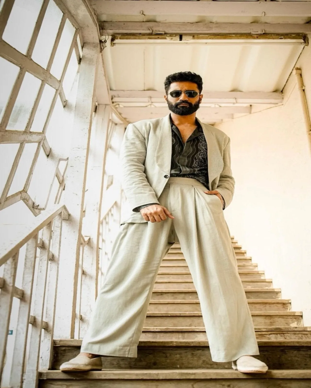 Vicky Kaushal in Rufaro- Grey Linen Jacket