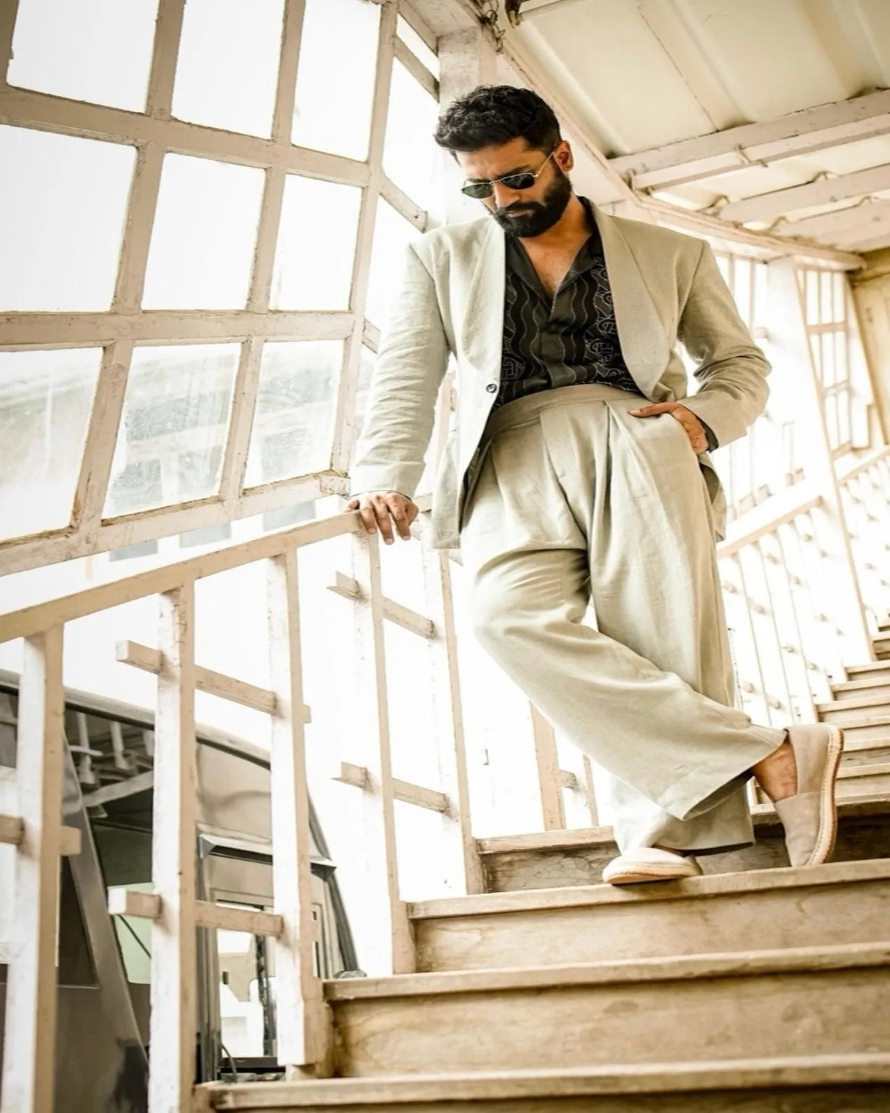 Vicky Kaushal in Rufaro- Grey Linen Jacket