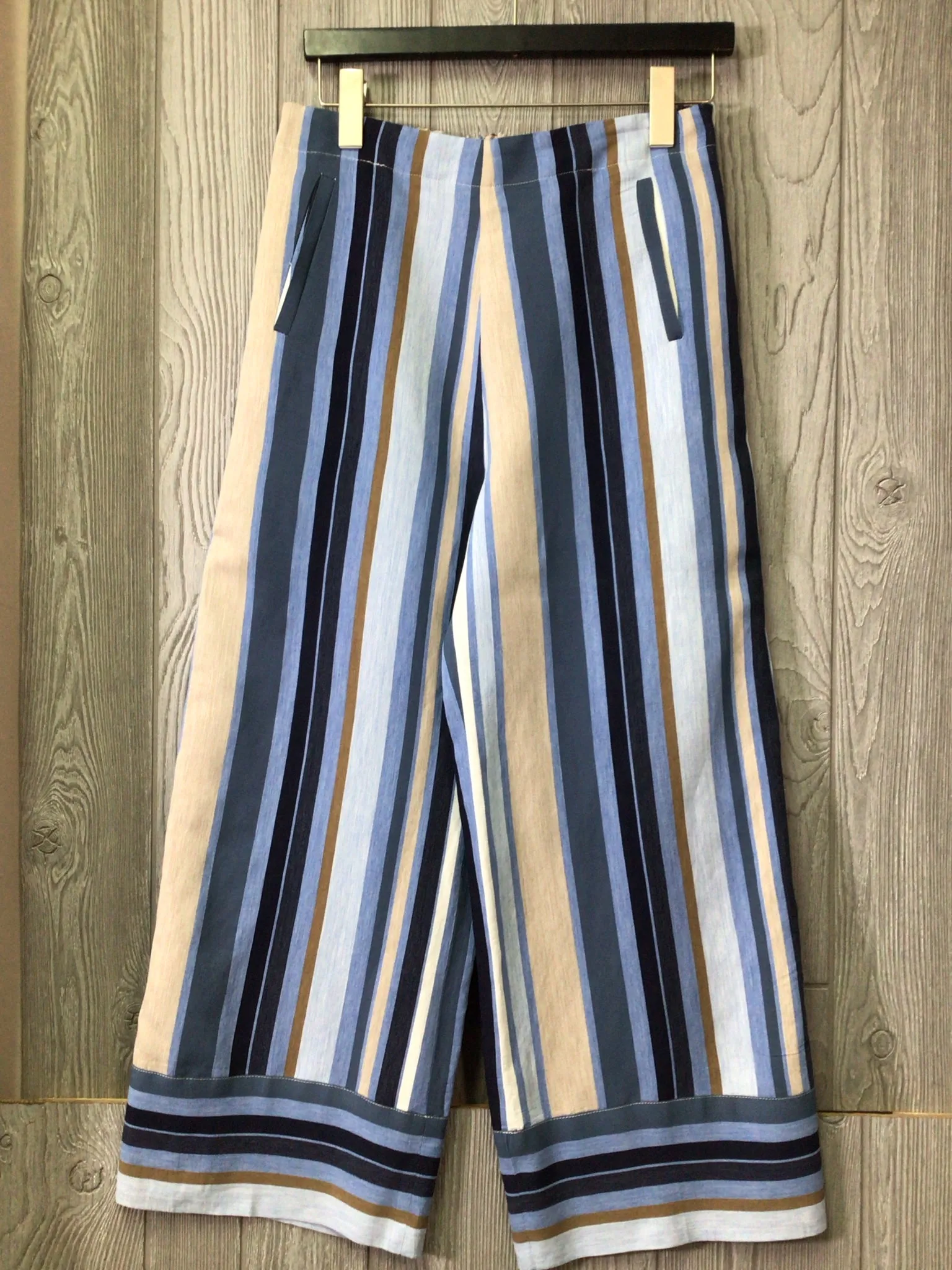 Vilagallo Pants Size 8