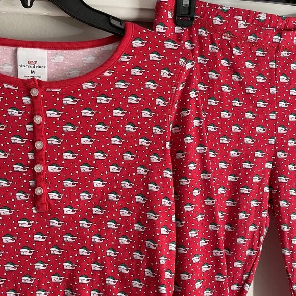 Vineyard Vines Pajama Top/Pants SET Size M Red Holiday Santa Whales Cotton PJs