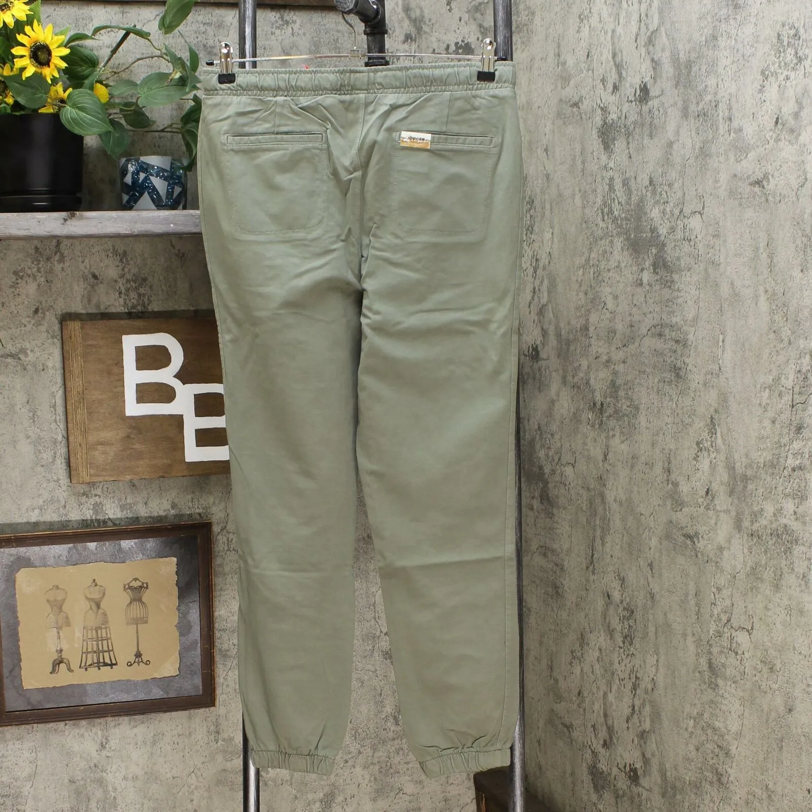 Weatherproof Vintage Women's Woven Twill Slim Fit Jogger Pants