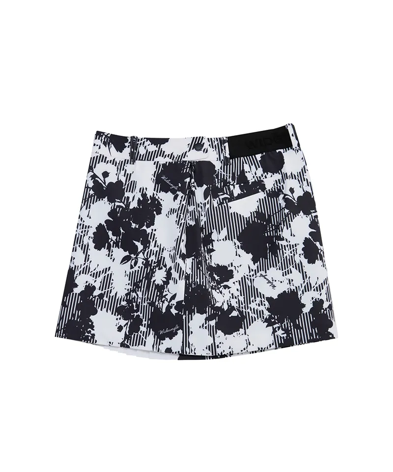 WideAngle: TO Flower Partial Pleated Culotte - Black