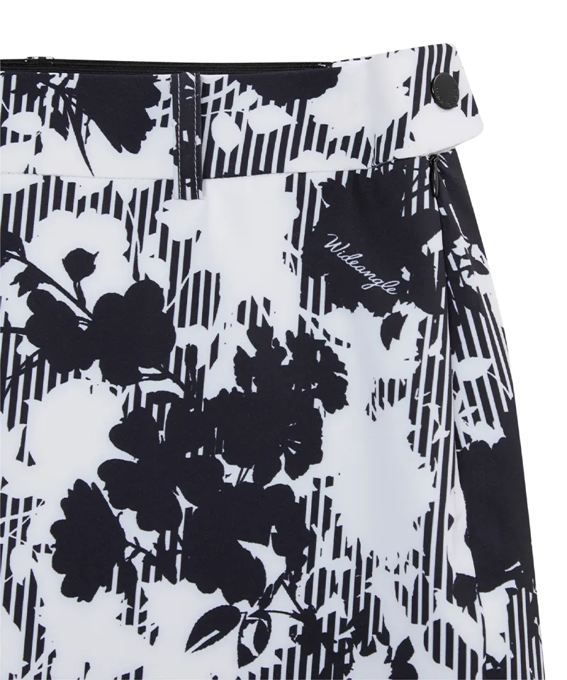 WideAngle: TO Flower Partial Pleated Culotte - Black