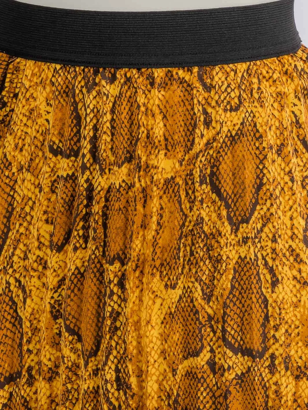 WOMEN'S ELASTIC WAIST SLIT PLEATED ANIMAL PRINT MAXI SKIRT