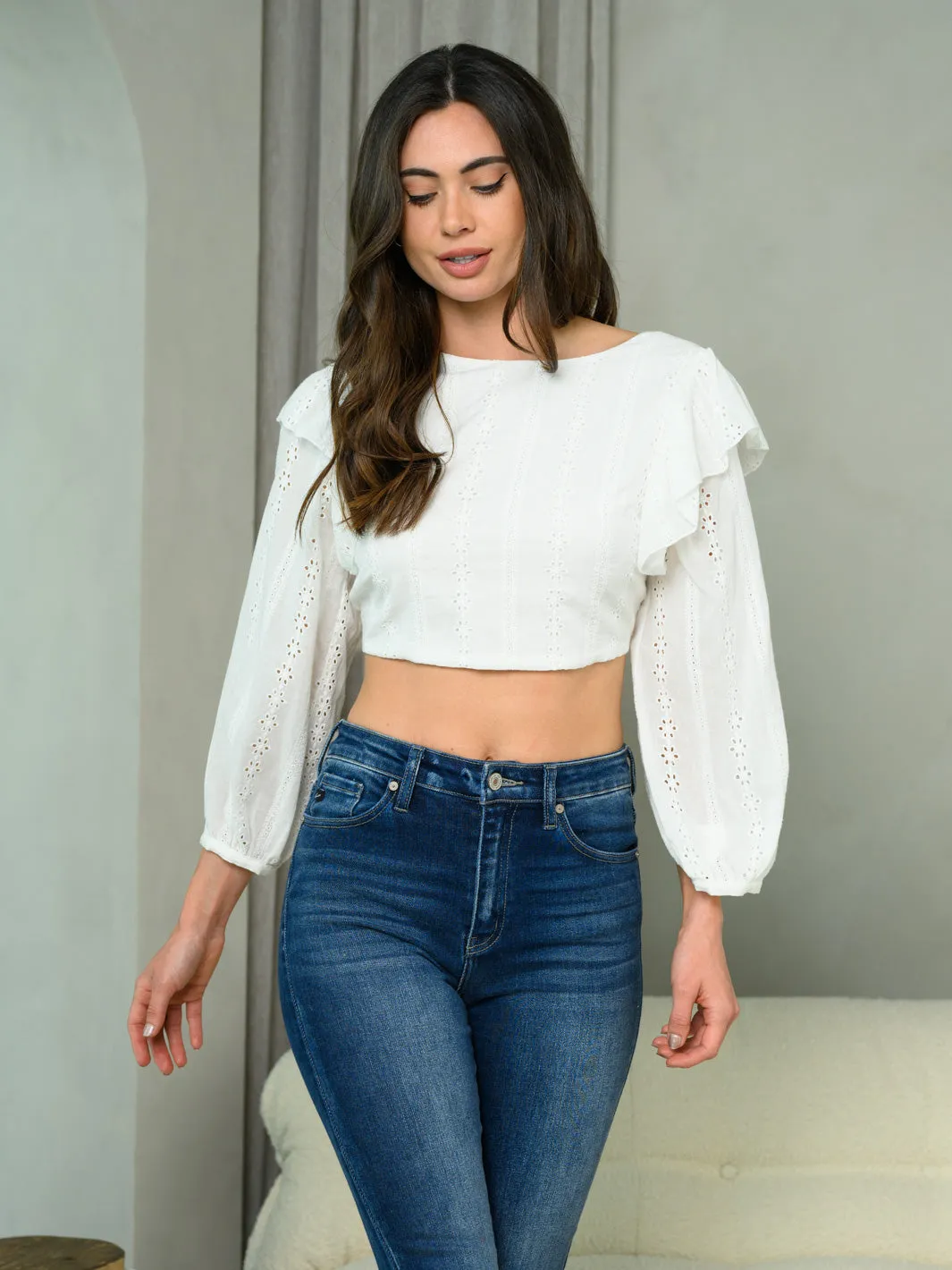 WOMEN'S LONG SLEEVE RUFFLE OPEN LACE UP BACK CROP TOP