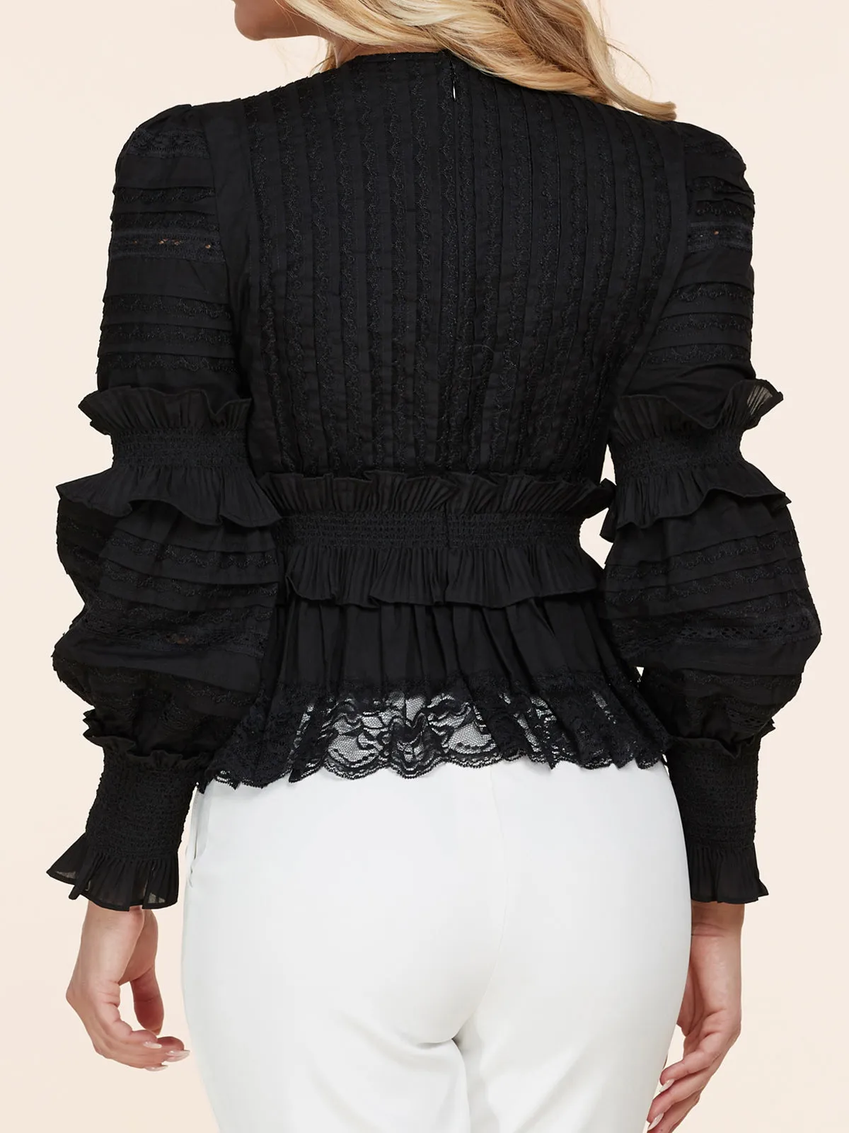 WOMEN'S LONG SLEEVE V-NECK RUFFLE SMOCK WAIST TOP